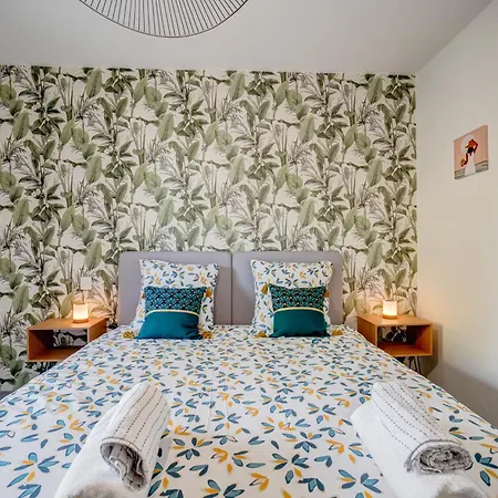 L'étoile De Rêve-zenith Avec Parking Gratuit Et 2 Tarasses Apartamento *